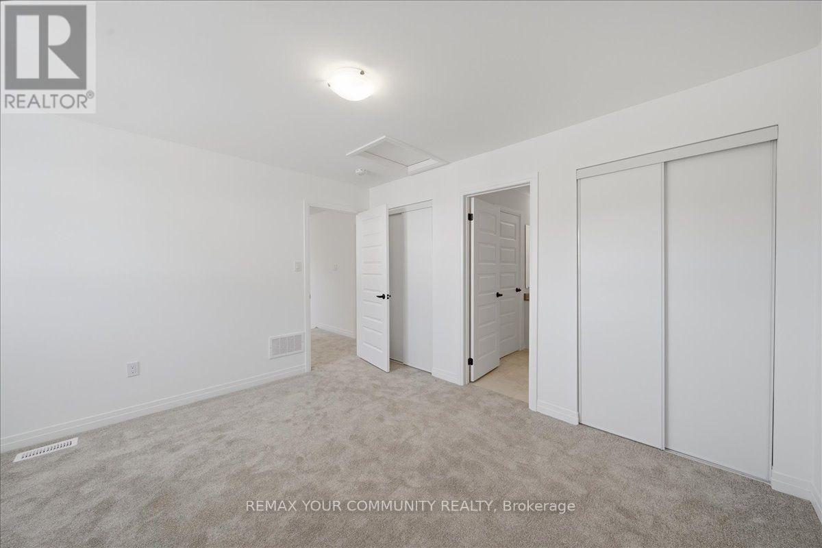 26 Flan Boulevard, Barrie, Ontario  L9J 0E1 - Photo 11 - S13636304
