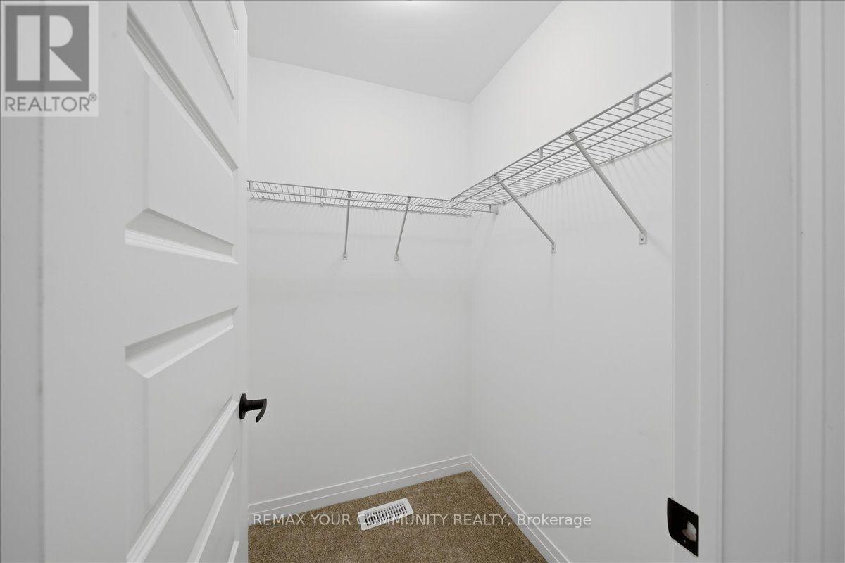 26 Flan Boulevard, Barrie, Ontario  L9J 0E1 - Photo 15 - S13636304