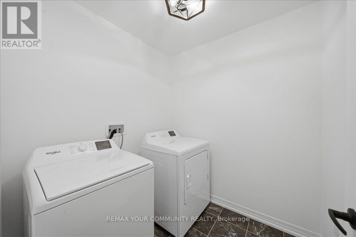 26 Flan Boulevard, Barrie, Ontario  L9J 0E1 - Photo 8 - S13636304