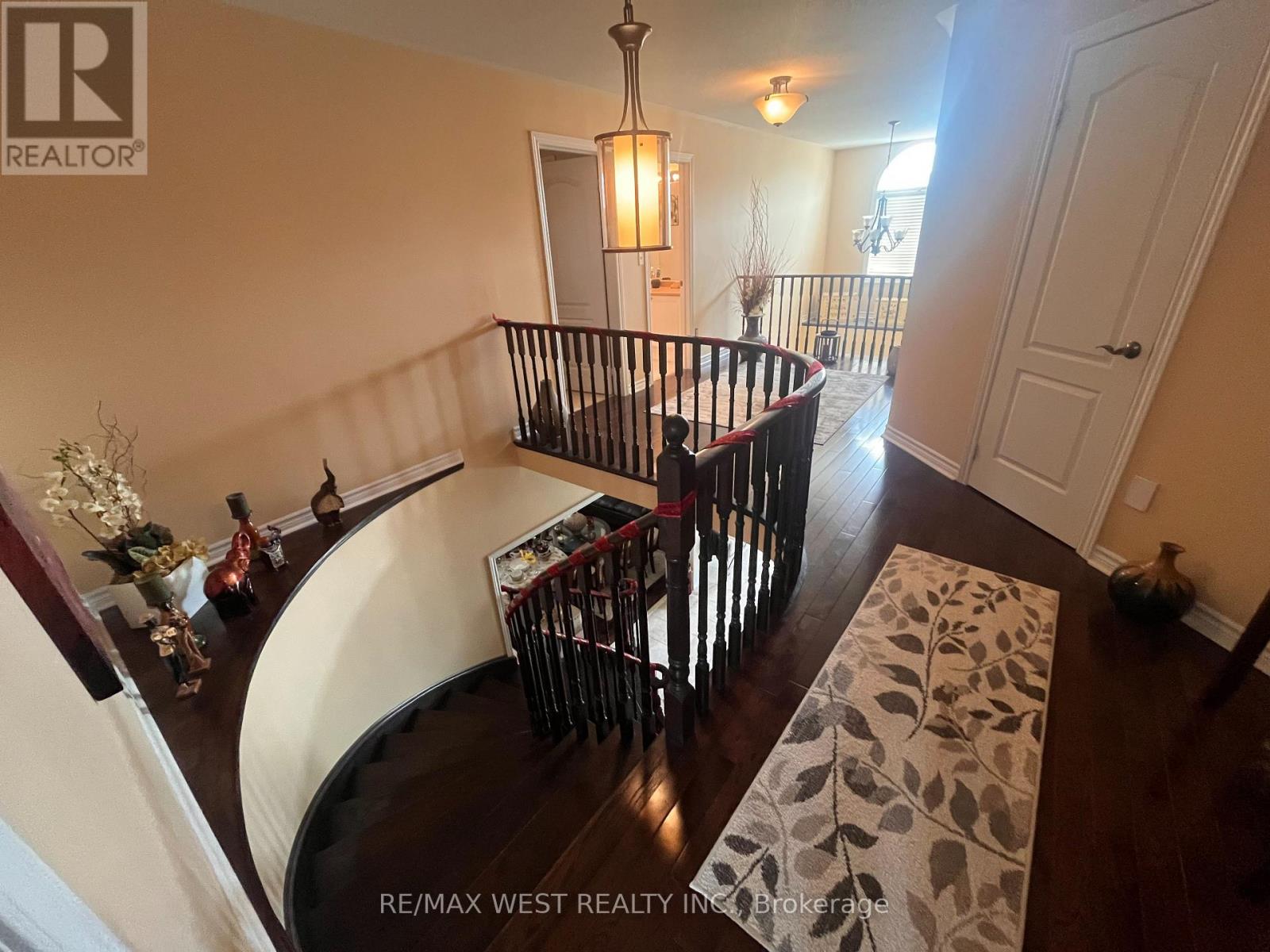 20 Regalia Way, Barrie, Ontario L4M 7H7 - Photo 12 - S13636334