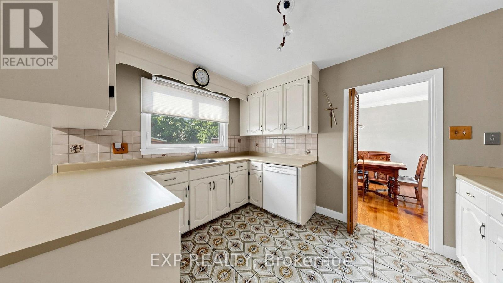 43 Amelia Street S, Barrie (Codrington), Ontario  L4M 1M5 - Photo 8 - S13636338