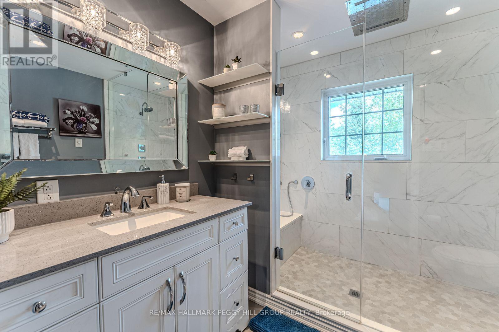 2 Mills Circle, Springwater, Ontario  L9X 0J7 - Photo 9 - S13636370
