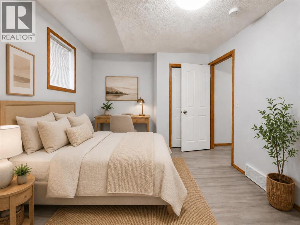 11 Covecreek Close NE, Calgary, Alberta  T3K 0J5 - Photo 32 - A2317659