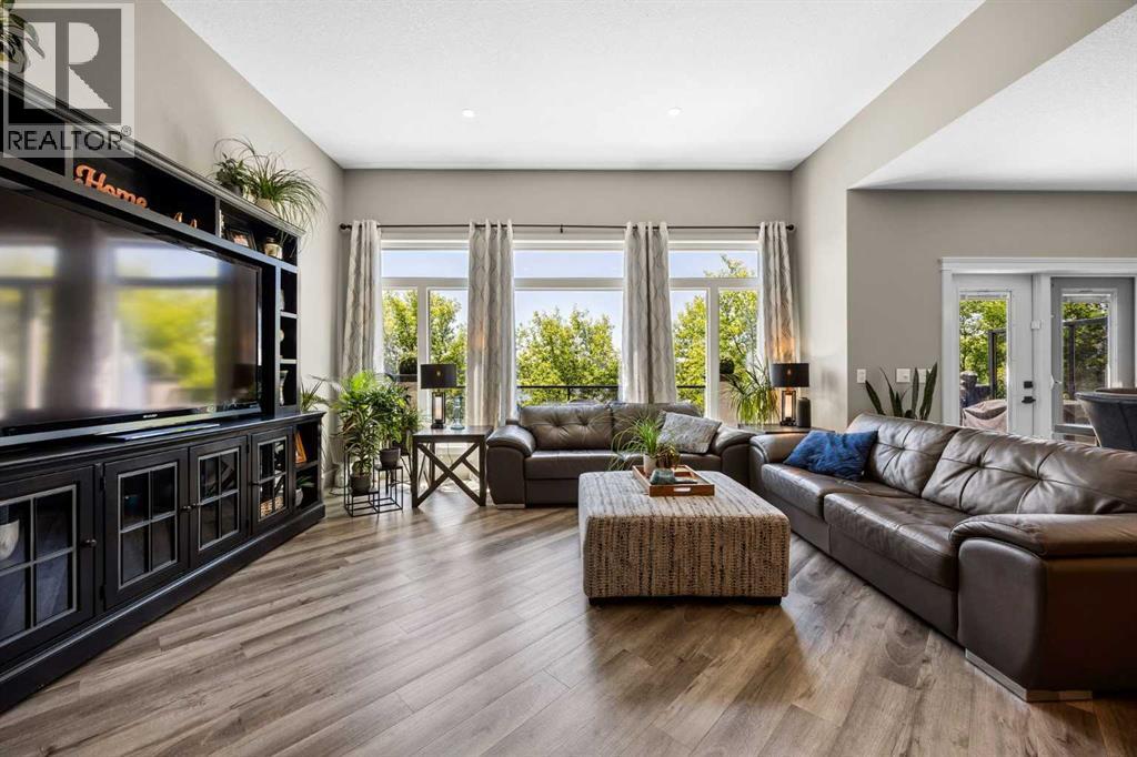 469 Rainbow Falls Way, Chestermere, Alberta  T1X 1S5 - Photo 15 - A2327798