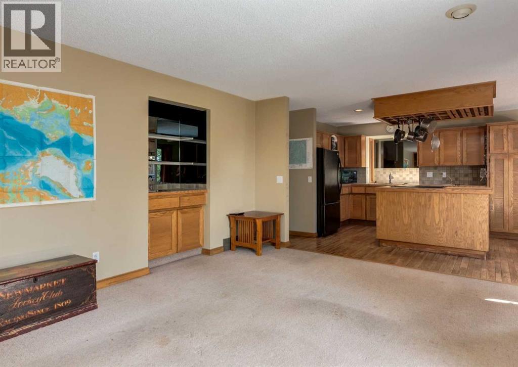 224 Edgedale Drive NW, Calgary, Alberta  T3A 2R7 - Photo 9 - A2327854