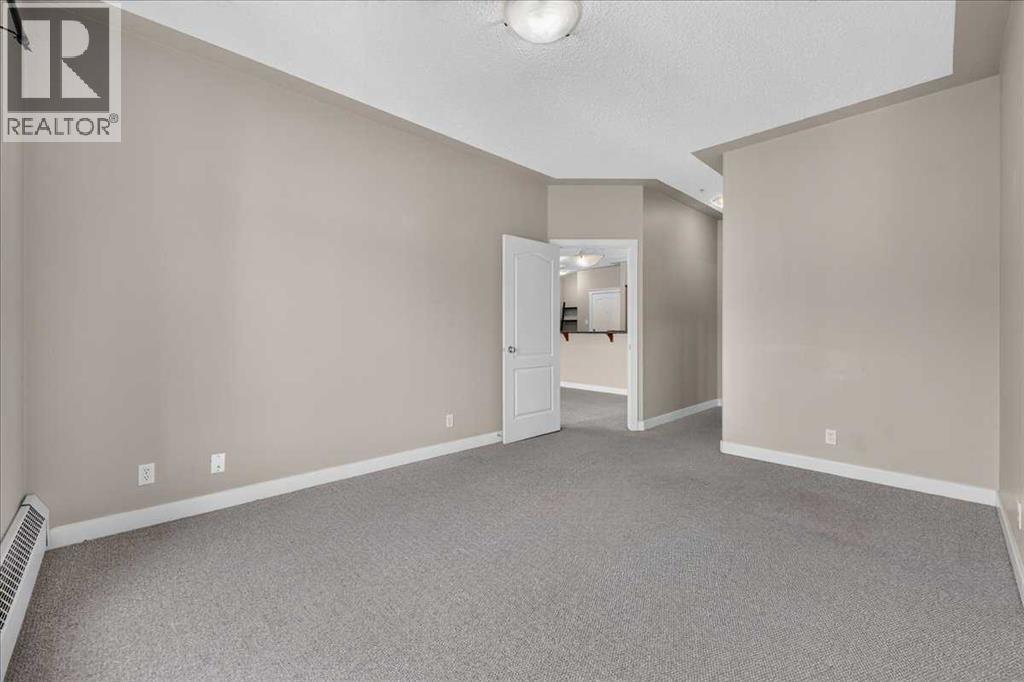 537, 10 Discovery Ridge Close SW, Calgary, Alberta  T3H 5X3 - Photo 19 - A2330872