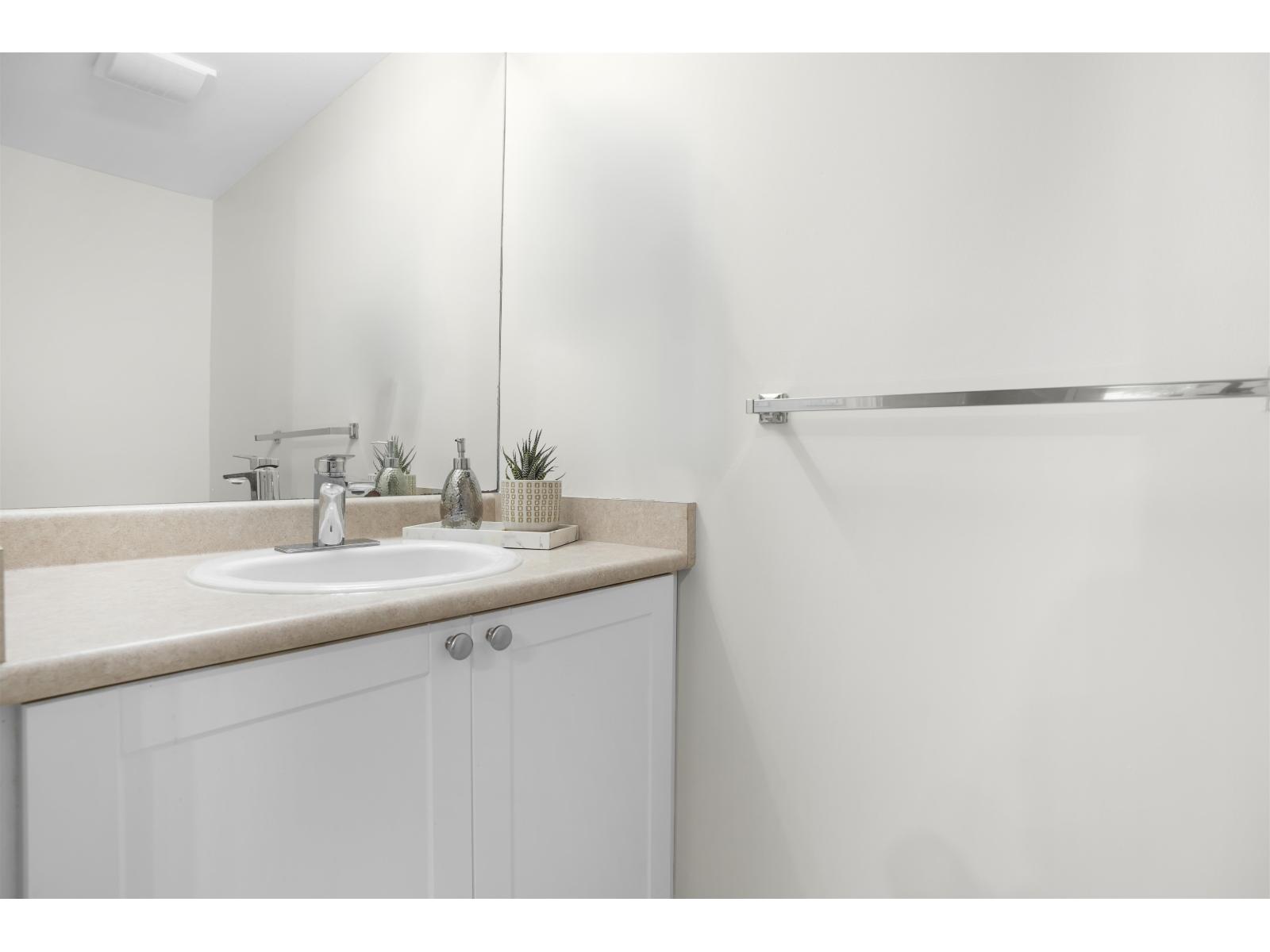 16 12110 75a Avenue, Surrey, British Columbia V3W 1M1 - Photo 15 - R3152401