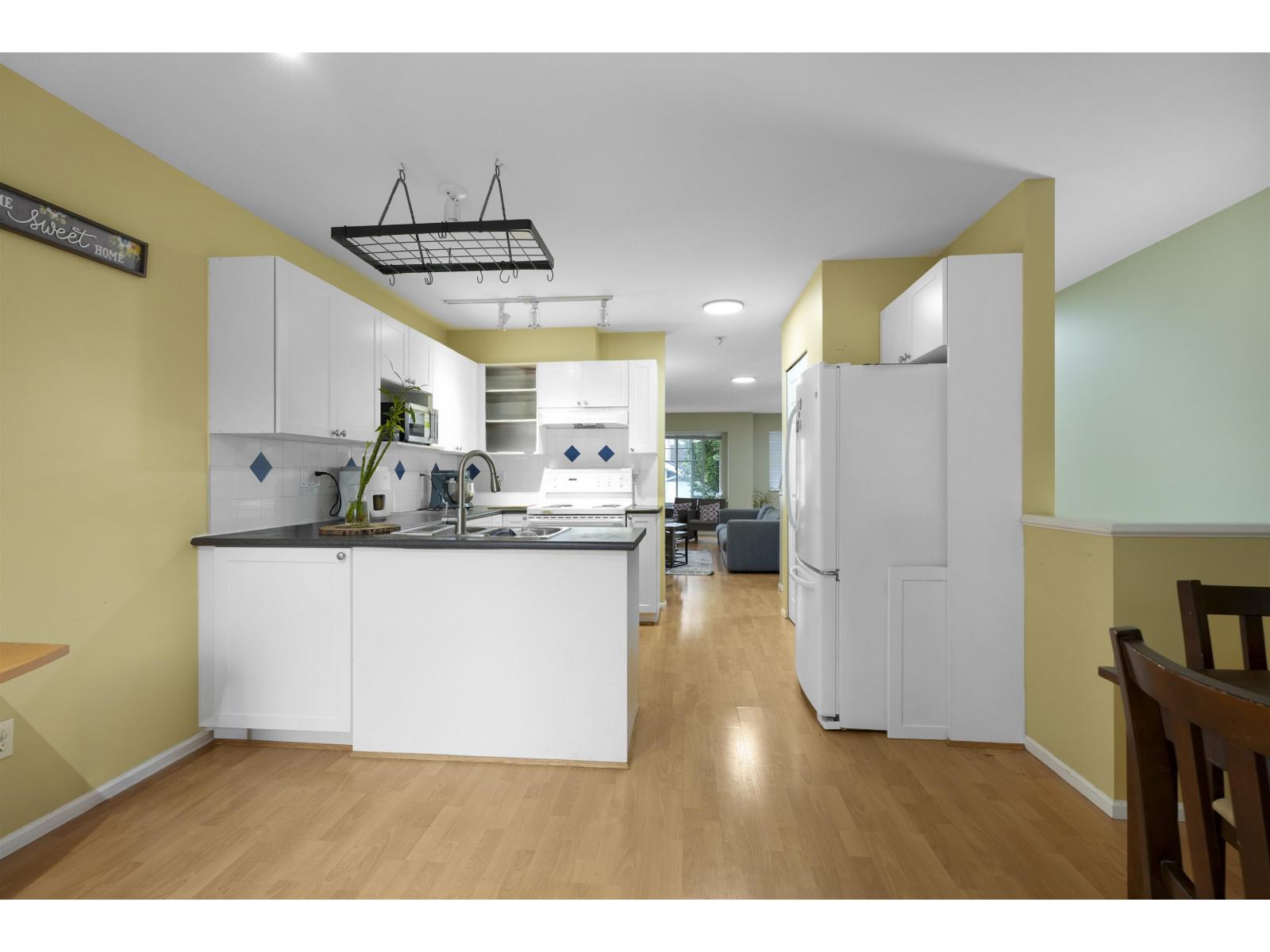 16 12110 75a Avenue, Surrey, British Columbia V3W 1M1 - Photo 8 - R3152401