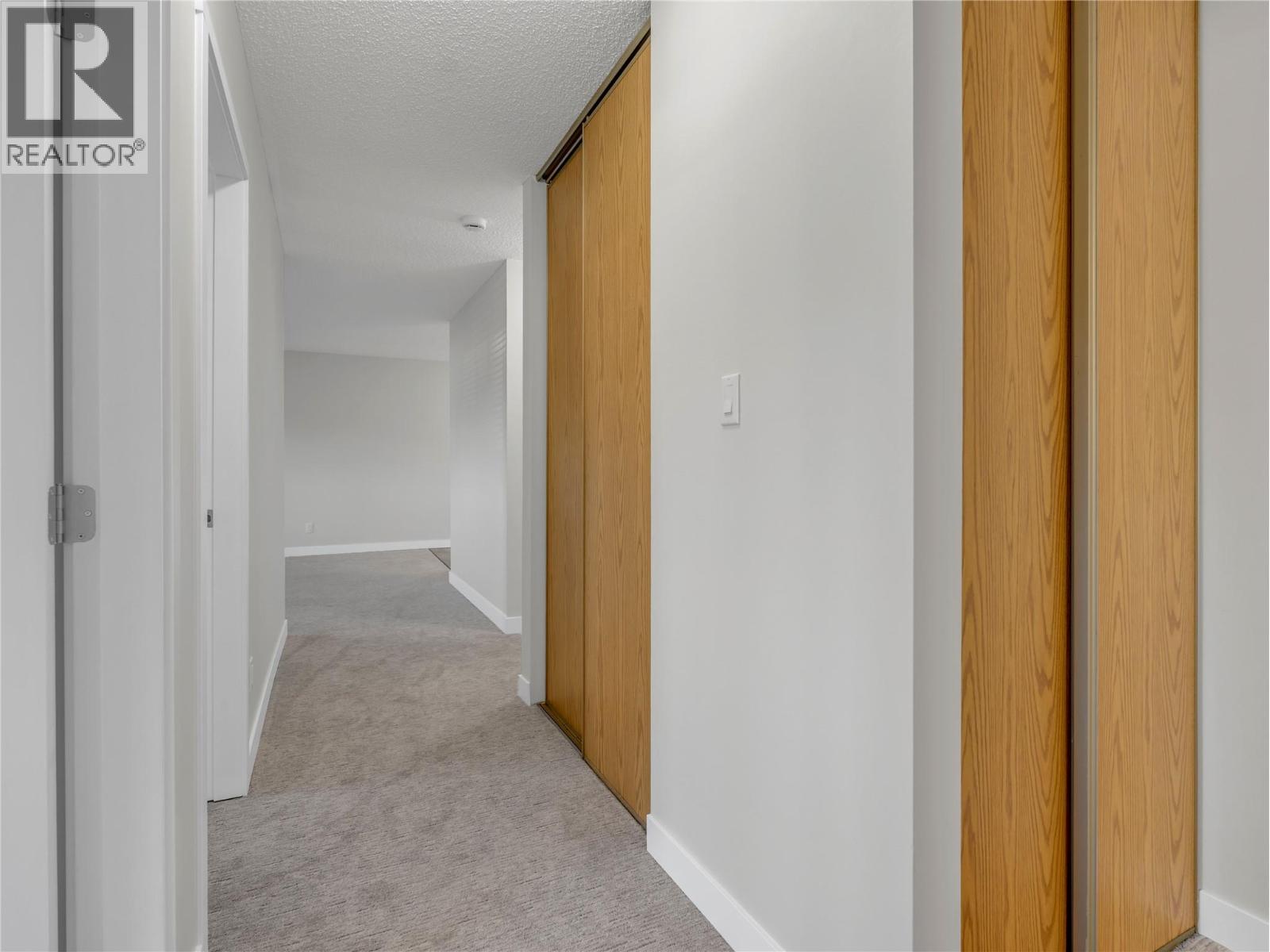 110 SKAHA Place Unit# 105 Penticton Photo 12 110 SKAHA Place Unit# 105 Penticton Photo 12