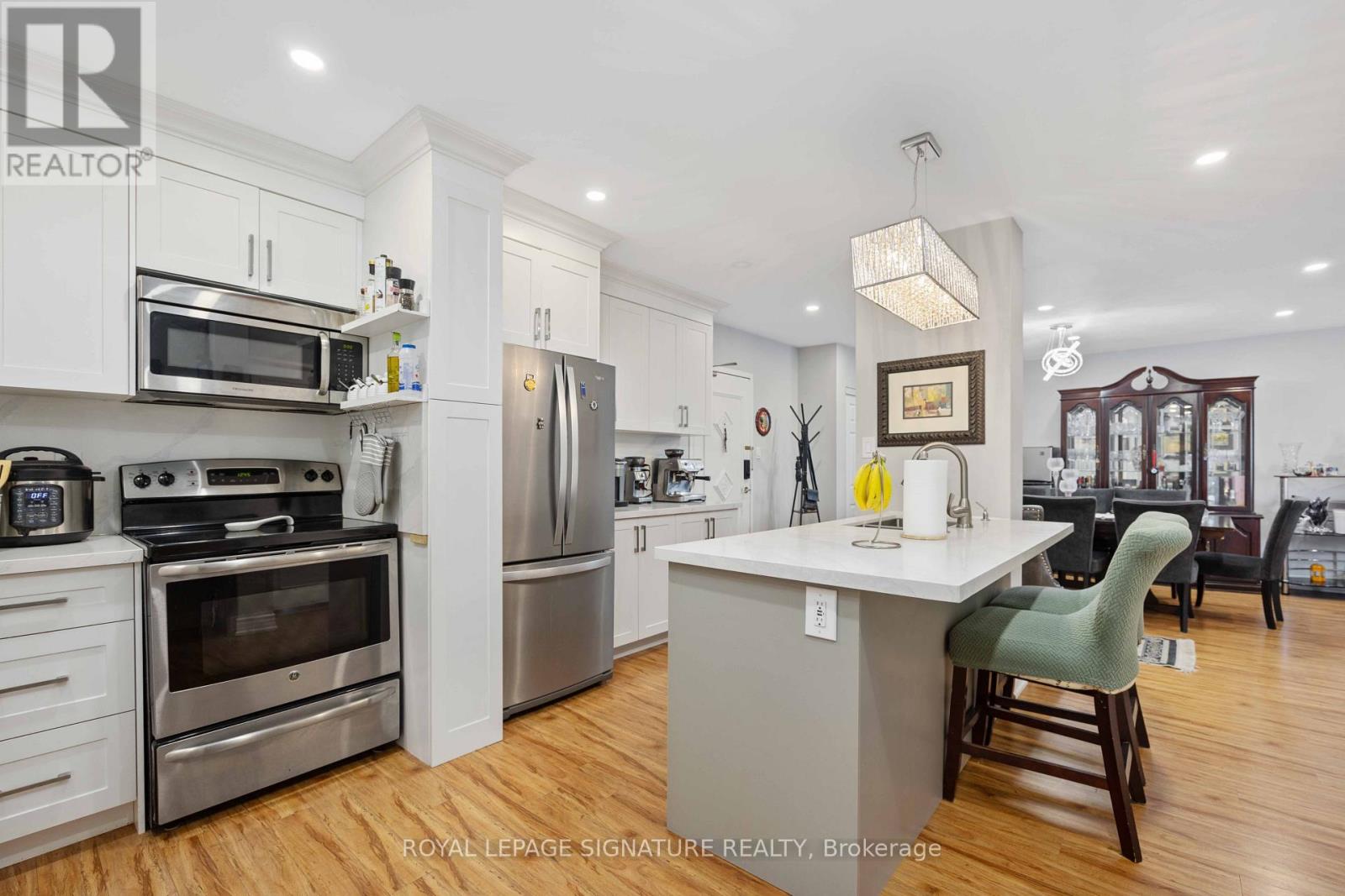 2315 - 320 Dixon Road, Toronto, Ontario  M9R 1S8 - Photo 10 - W13636308