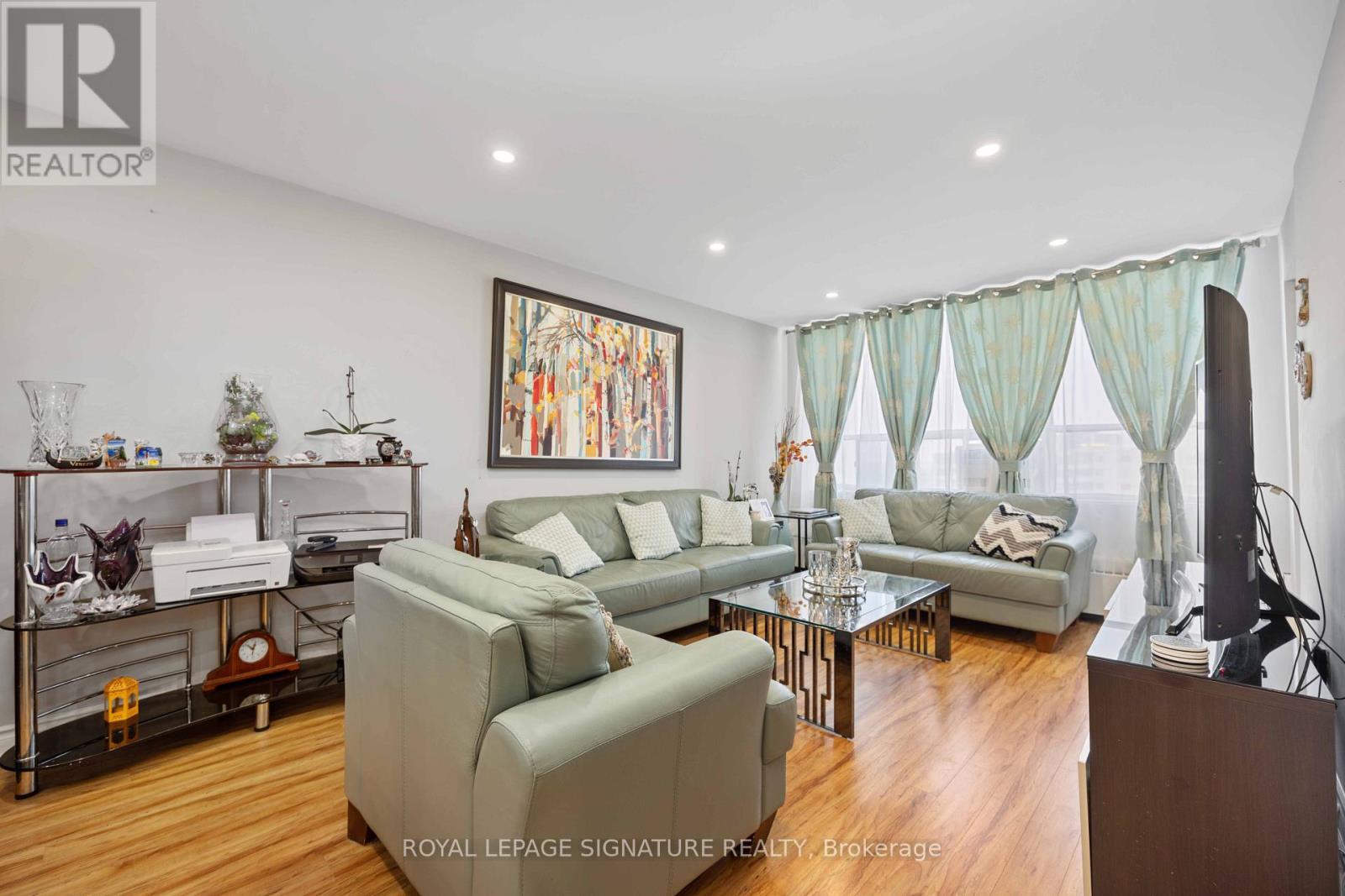 2315 - 320 Dixon Road, Toronto, Ontario  M9R 1S8 - Photo 18 - W13636308