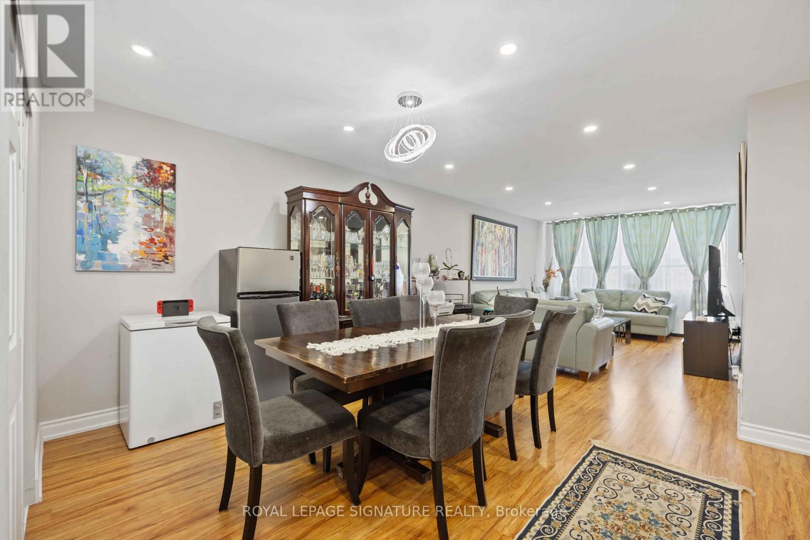 2315 - 320 Dixon Road, Toronto, Ontario  M9R 1S8 - Photo 21 - W13636308