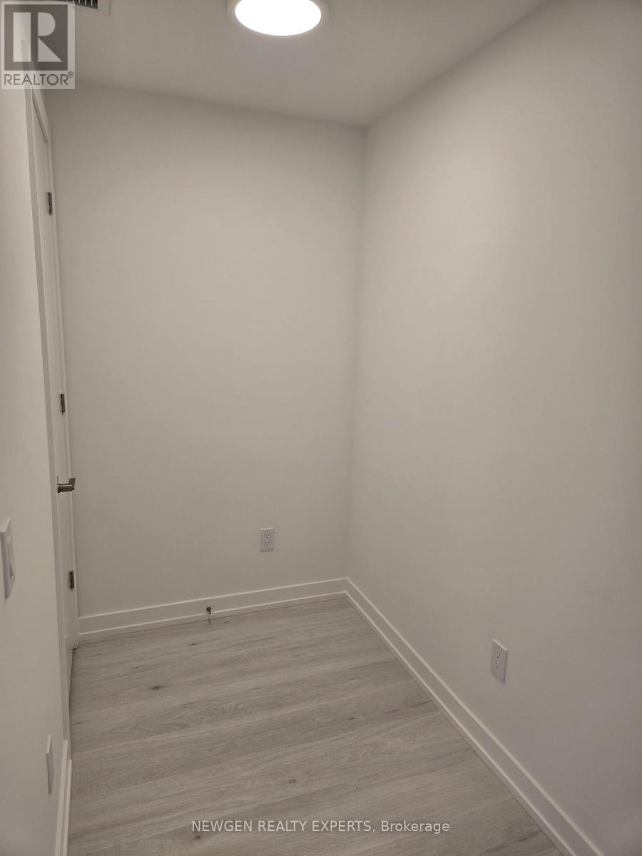 244 - 2501 Saw Whet Boulevard, Oakville, Ontario  L6M 5N2 - Photo 10 - W13636322