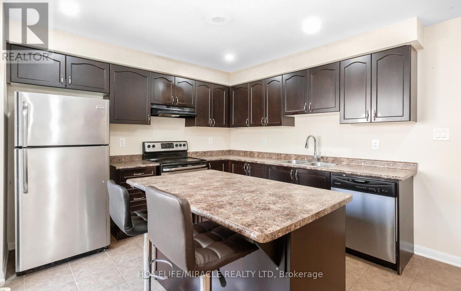 22 Crossbill Road, Brampton, Ontario  L7A 0S5 - Photo 20 - W13636336