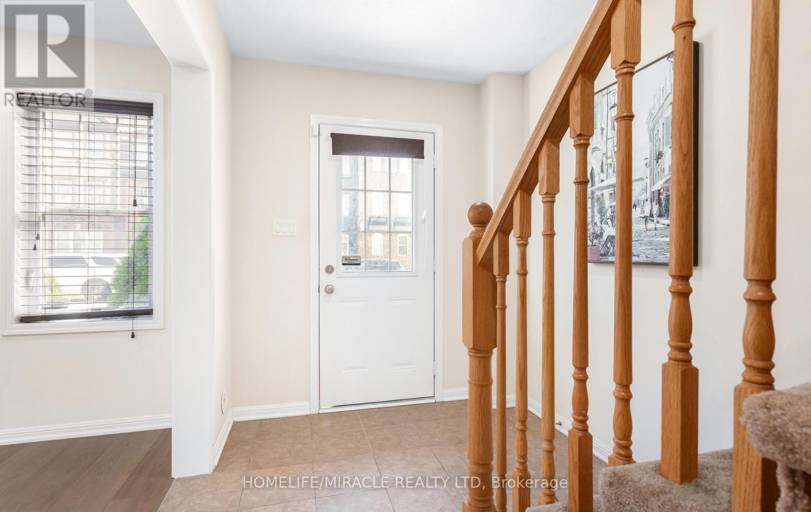 22 Crossbill Road, Brampton, Ontario  L7A 0S5 - Photo 5 - W13636336