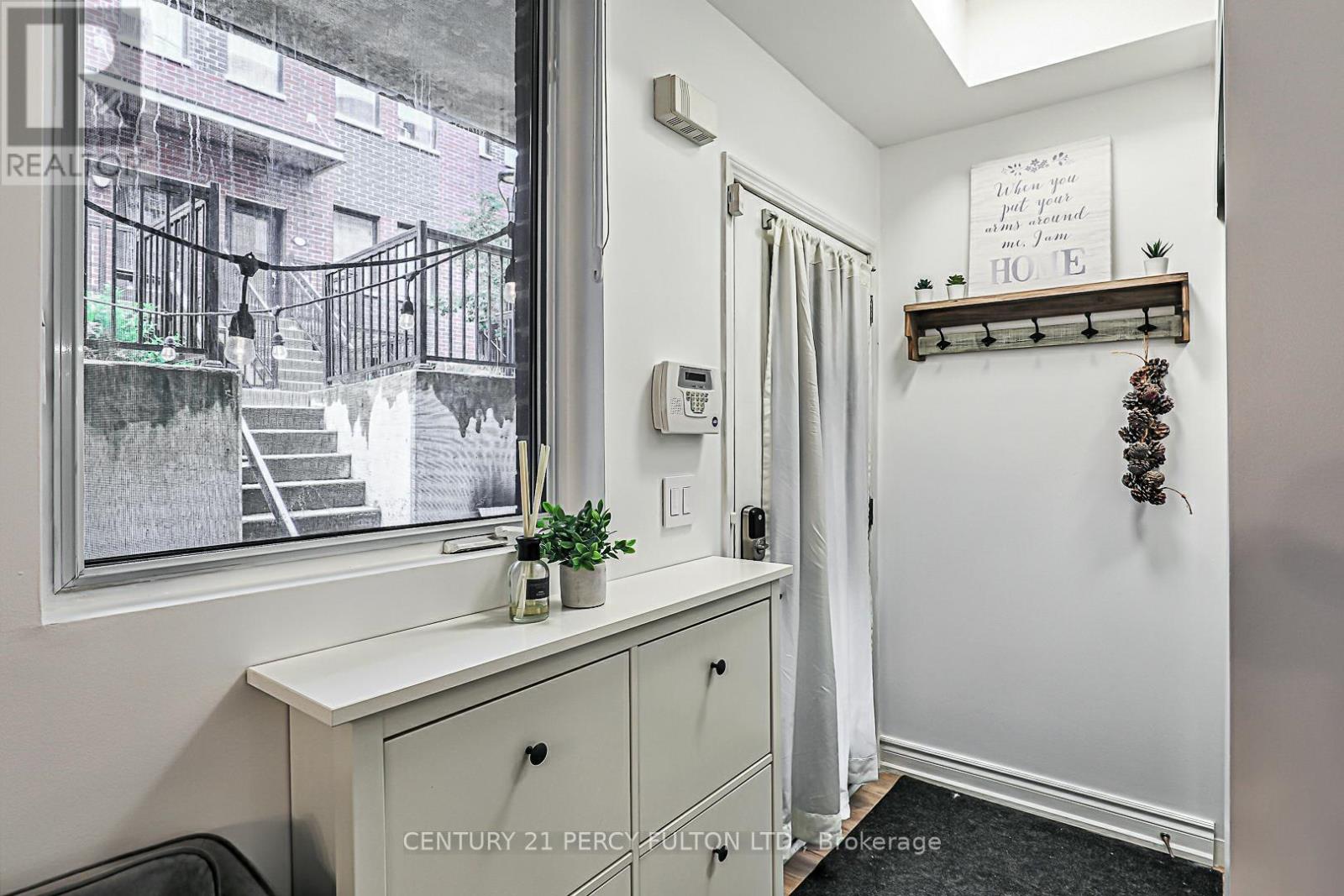 7 - 68 Winston Park Boulevard, Toronto, Ontario  M3K 1C3 - Photo 10 - W13636382