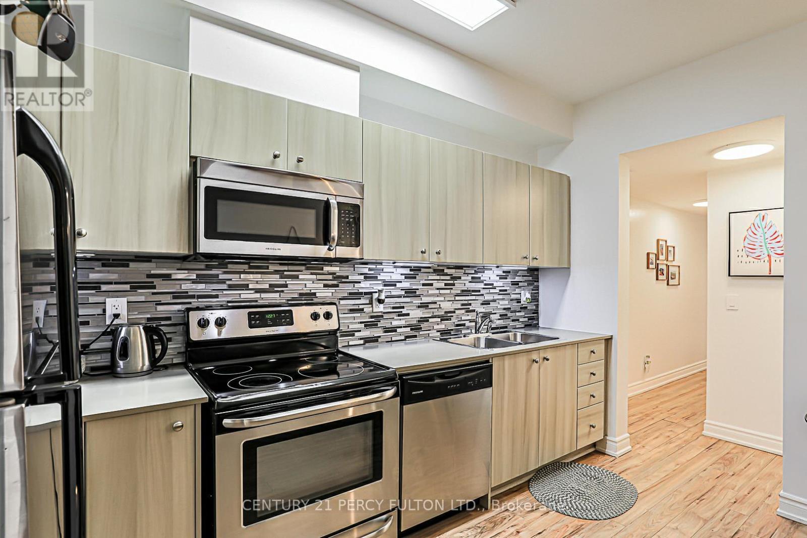 7 - 68 Winston Park Boulevard, Toronto, Ontario  M3K 1C3 - Photo 28 - W13636382