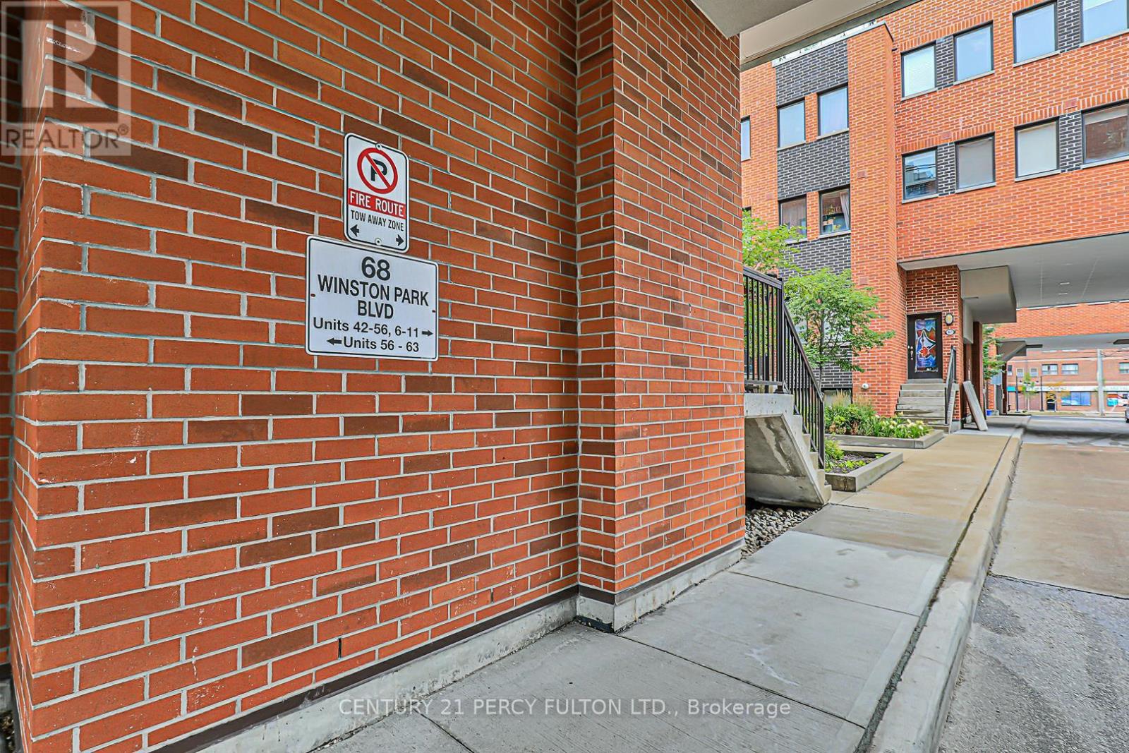 7 - 68 Winston Park Boulevard, Toronto, Ontario  M3K 1C3 - Photo 3 - W13636382