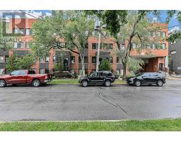 7 - 68 WINSTON PARK BOULEVARD, Toronto, Ontario