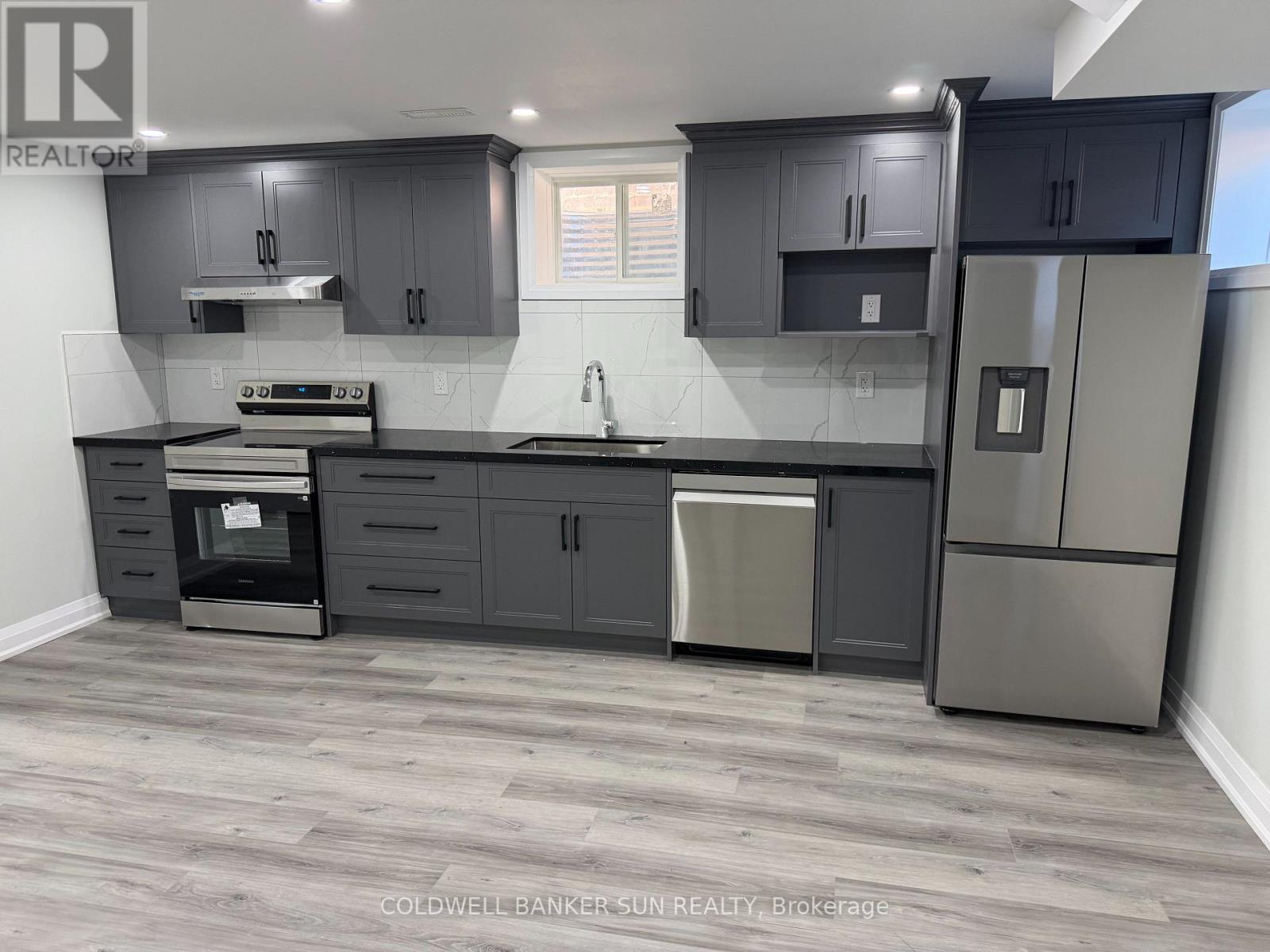 Bsmt - 13 Divers Road, Brampton, Ontario  L7A 5C8 - Photo 6 - W13636434