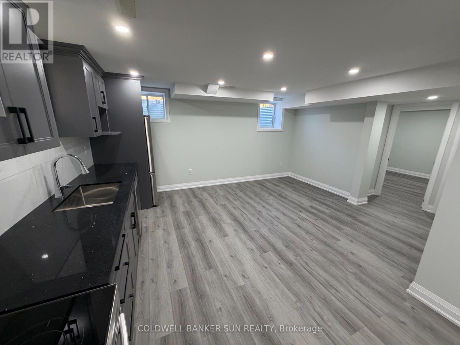 Bsmt - 13 Divers Road, Brampton, Ontario  L7A 5C8 - Photo 7 - W13636434