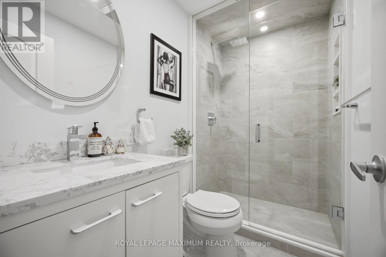 126 Resurrection Road, Toronto, Ontario  M9A 5H1 - Photo 10 - W13636520