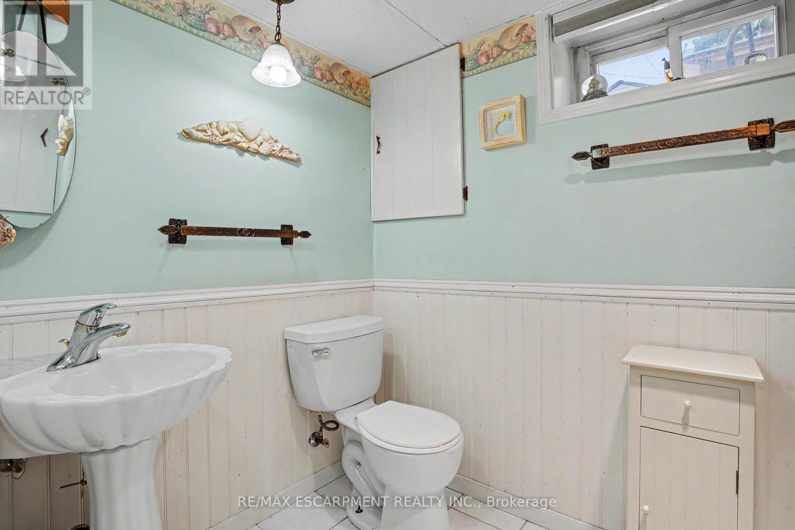 87 Mcdonald Avenue, Thorold, Ontario  L2V 3E8 - Photo 13 - X13636312