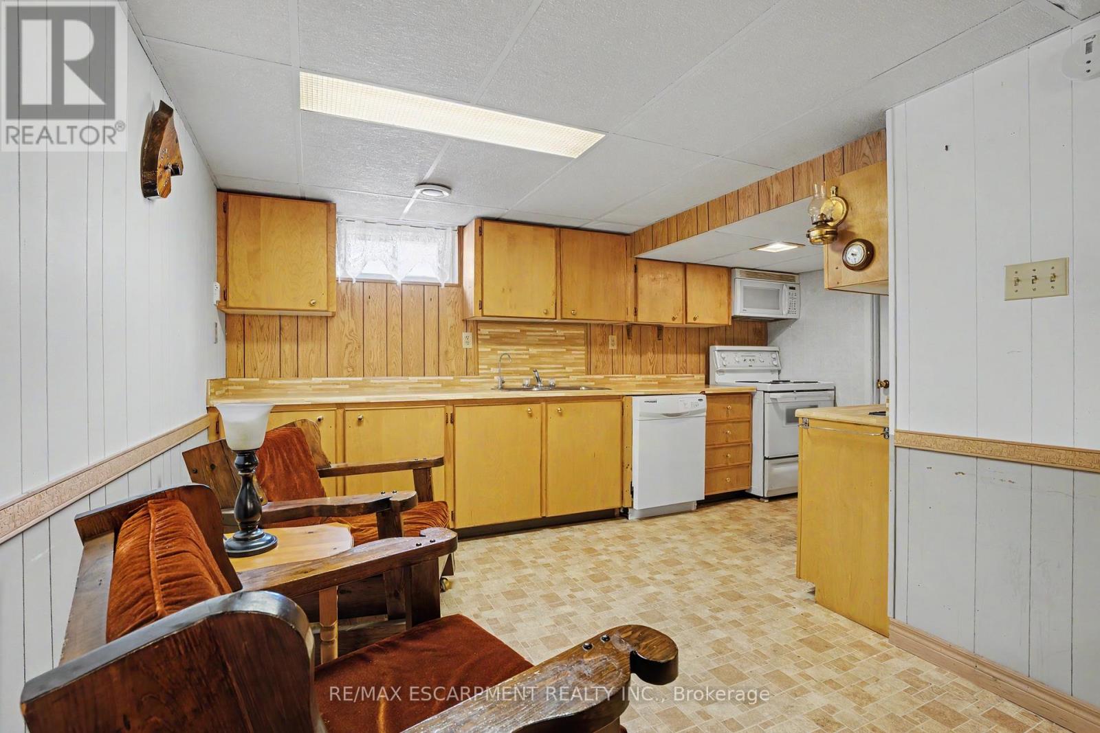 87 Mcdonald Avenue, Thorold, Ontario  L2V 3E8 - Photo 14 - X13636312