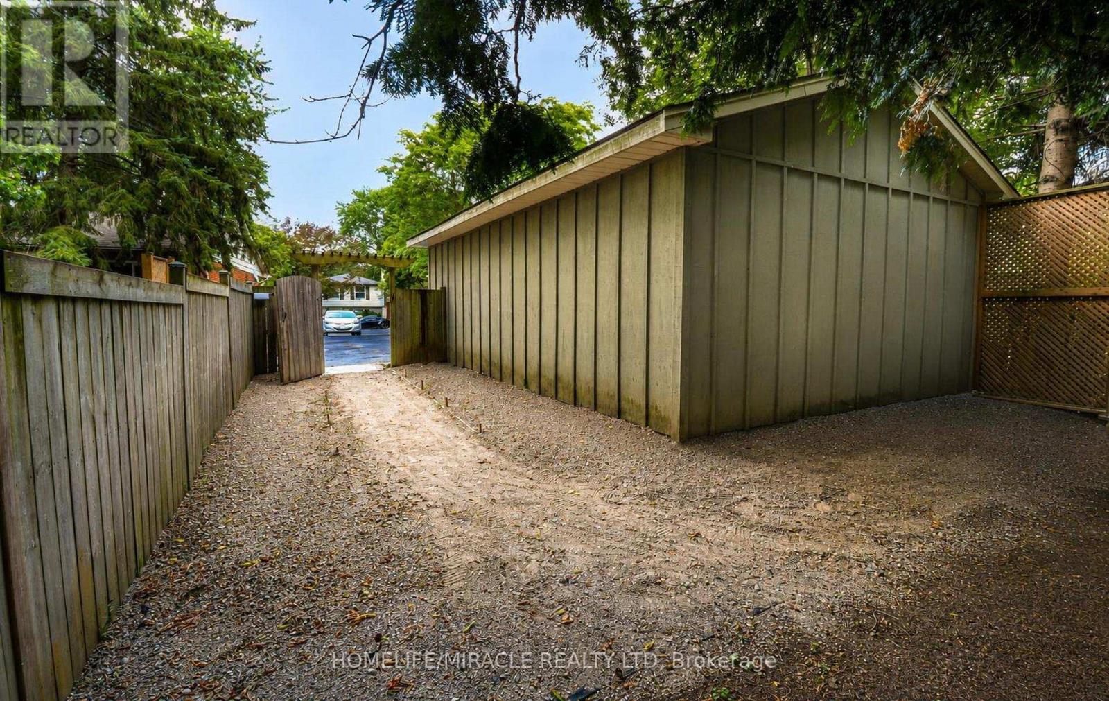 365 Blue Forest Drive, London North, Ontario  N6G 3K1 - Photo 29 - X13636416