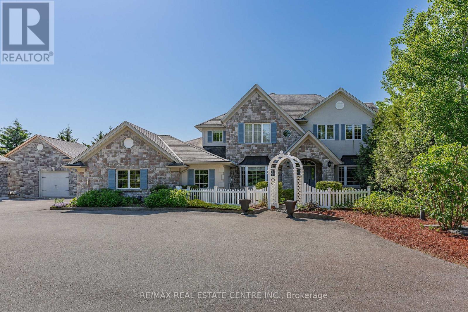 6805 CONCESSION 2, Puslinch, Ontario