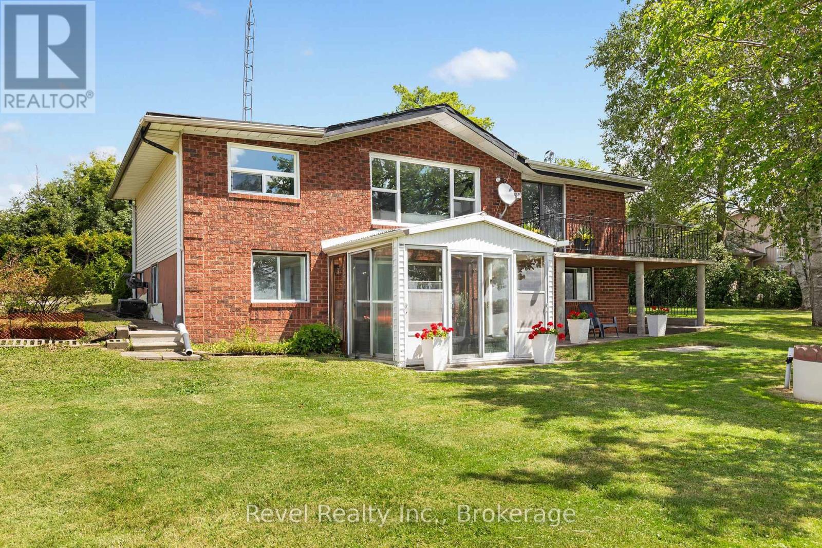 79 OAKDENE CRESCENT, Kawartha Lakes, Ontario