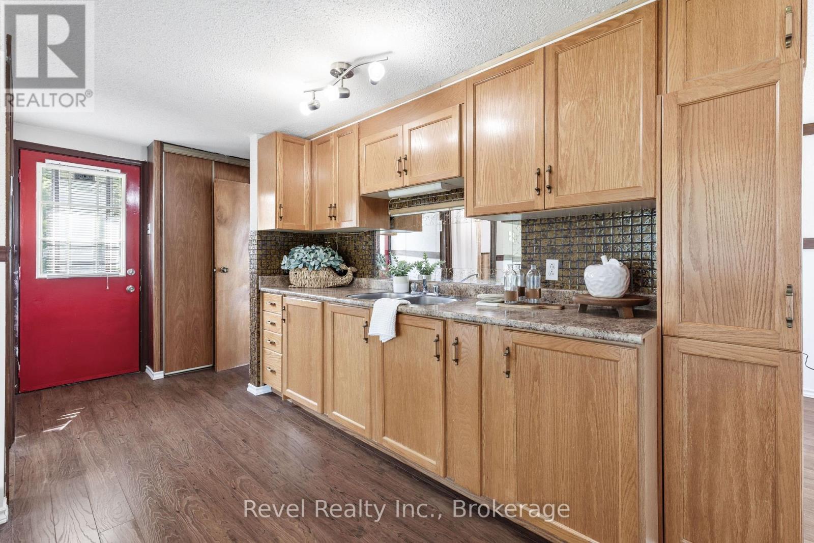 79 Oakdene Crescent, Kawartha Lakes, Ontario  K0M 2C0 - Photo 9 - X13631104
