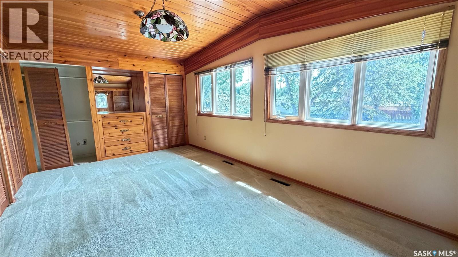 320 21 Highway, Maple Creek, Saskatchewan  S0N 1N0 - Photo 30 - SK044421