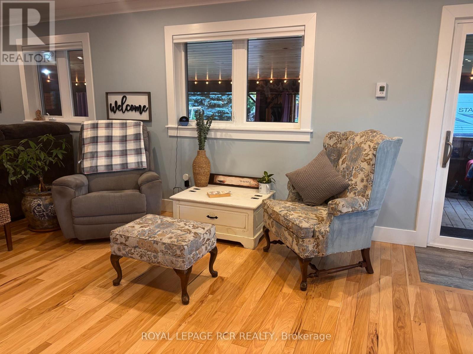 16 Loree Drive, Adjala-Tosorontio, Ontario  L0M 1J0 - Photo 10 - N13614118