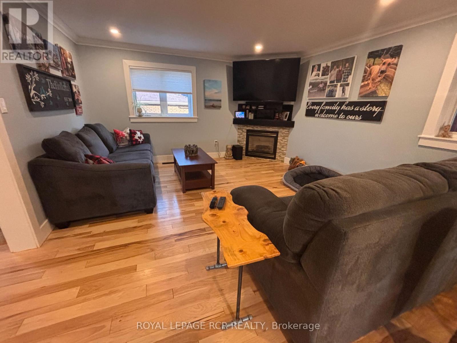 16 Loree Drive, Adjala-Tosorontio, Ontario  L0M 1J0 - Photo 9 - N13614118