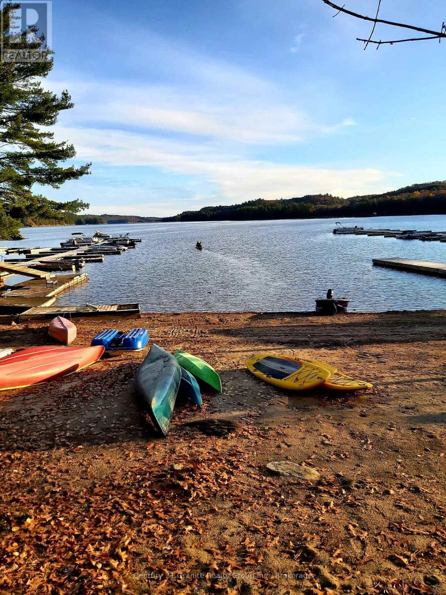 2029 Little Hawk Lake Road, Algonquin Highlands, Ontario  K0M 1S0 - Photo 47 - X12928418