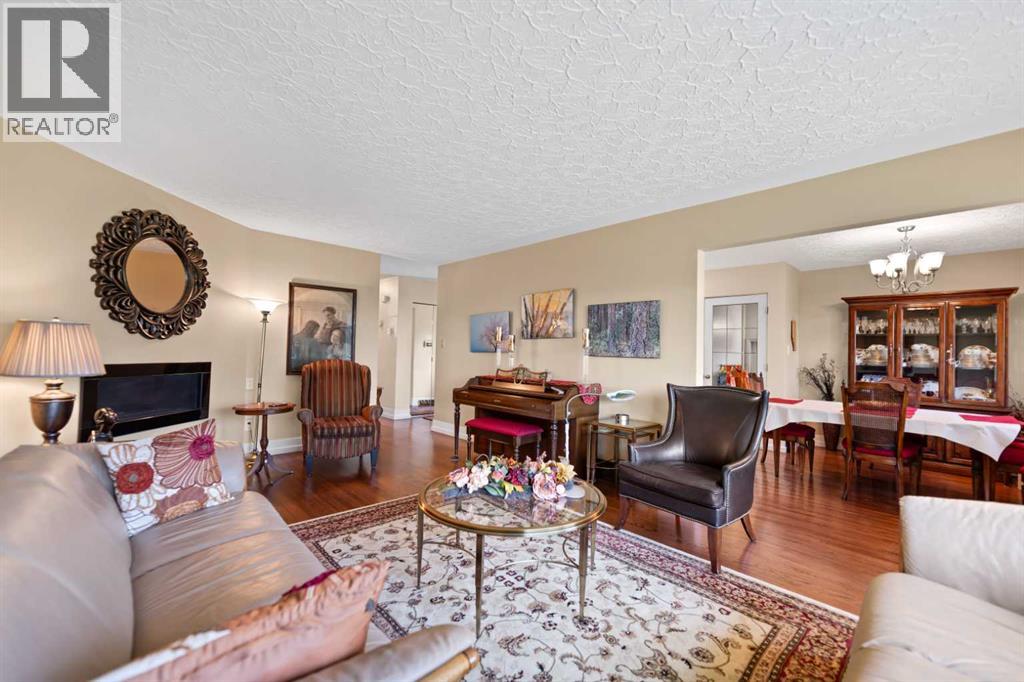 55 Kelvin Place SW, Calgary, Alberta  T2V 2L2 - Photo 7 - A2309252
