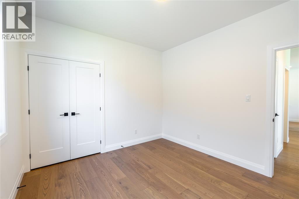 2056 Marion Avenue, Sarnia, Ontario  N0N 1C0 - Photo 18 - 26017924