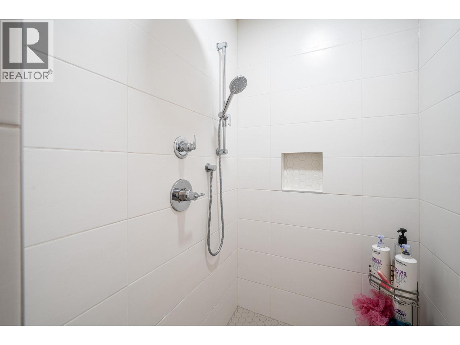 2444 York Avenue Unit# 5, Armstrong, British Columbia  V4Y 0A3 - Photo 18 - 10394886