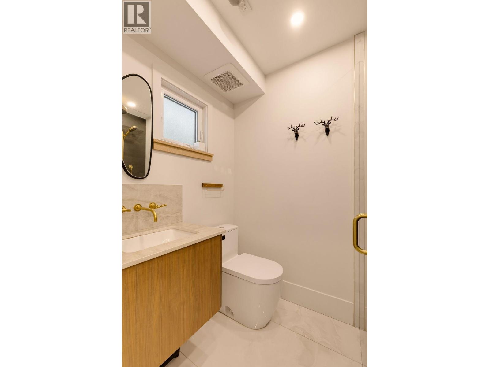 2 1235 Johnson Street, Coquitlam, British Columbia  V3B 7C9 - Photo 10 - R3151852