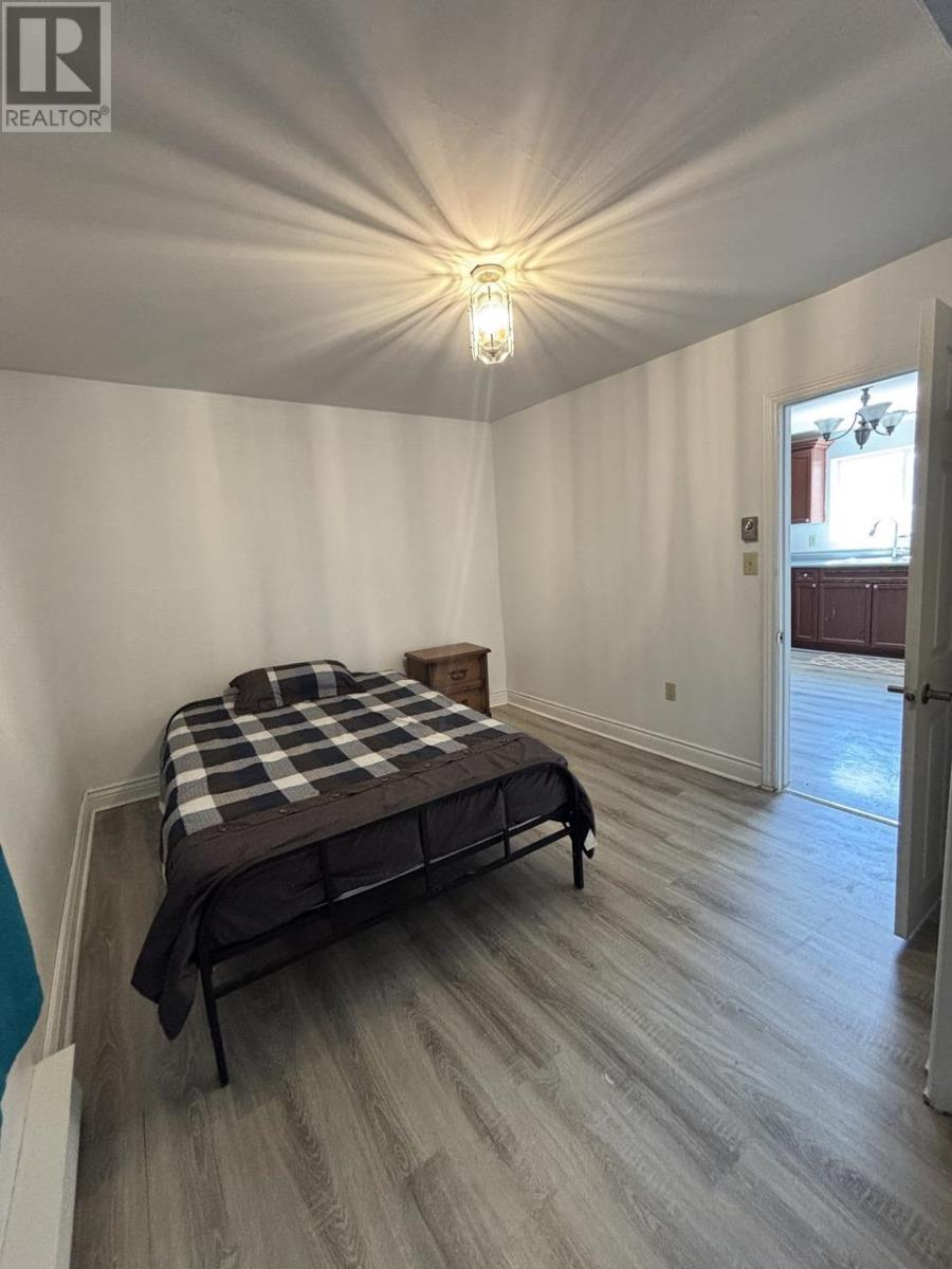 660 Lennox Ave, Sault Ste. Marie, Ontario  P6C 3P8 - Photo 11 - SM260793