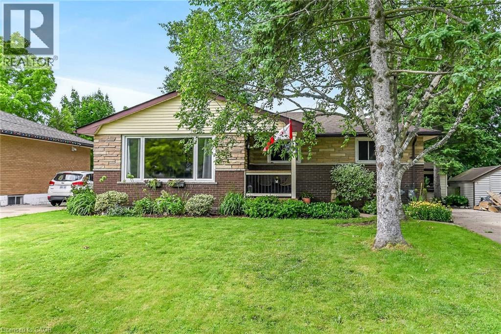 251 MACKENZIE Crescent, Caledonia, Ontario