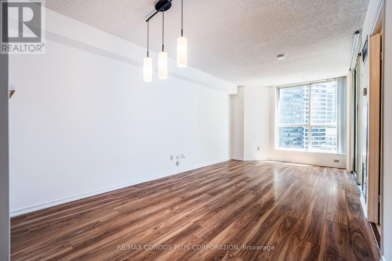 1811 - 44 St Joseph Street, Toronto, Ontario M4Y 2W4 - Photo 17 - C13627108