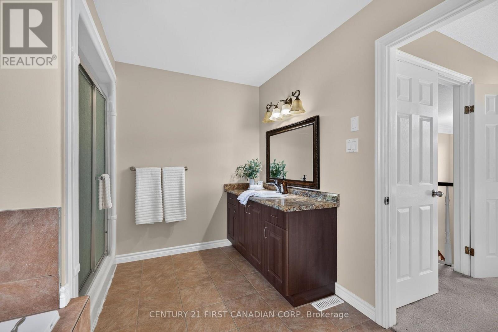 834 Talisman Crescent, London South, Ontario  N6K 0B6 - Photo 24 - X13636668
