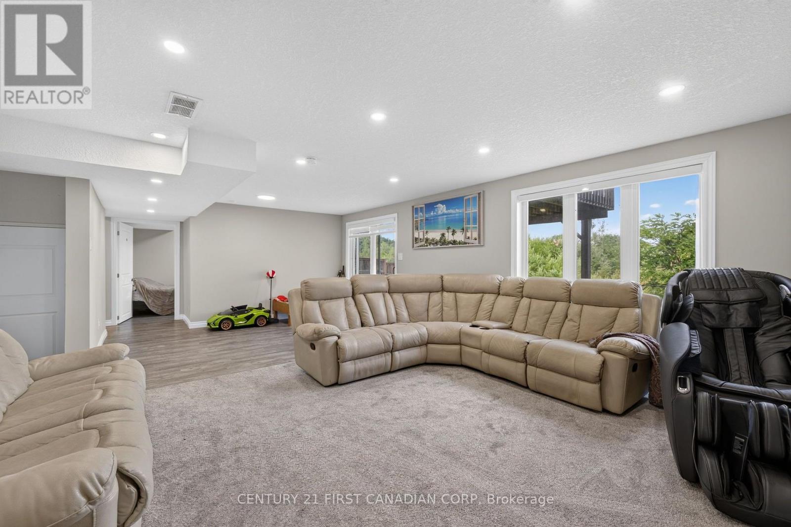 834 Talisman Crescent, London South, Ontario  N6K 0B6 - Photo 33 - X13636668