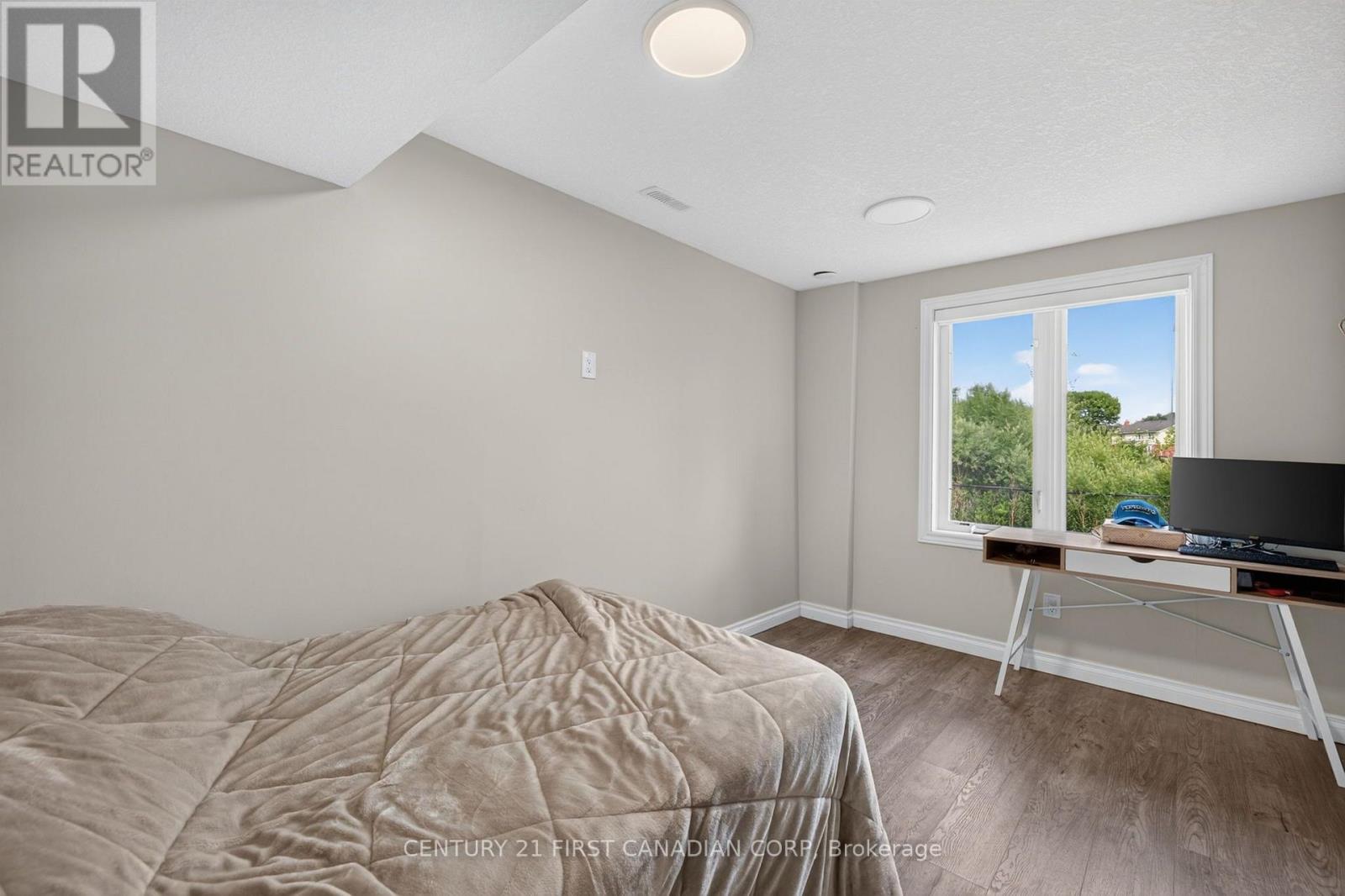 834 Talisman Crescent, London South, Ontario  N6K 0B6 - Photo 38 - X13636668