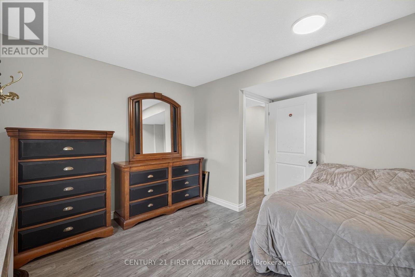 834 Talisman Crescent, London South, Ontario  N6K 0B6 - Photo 39 - X13636668