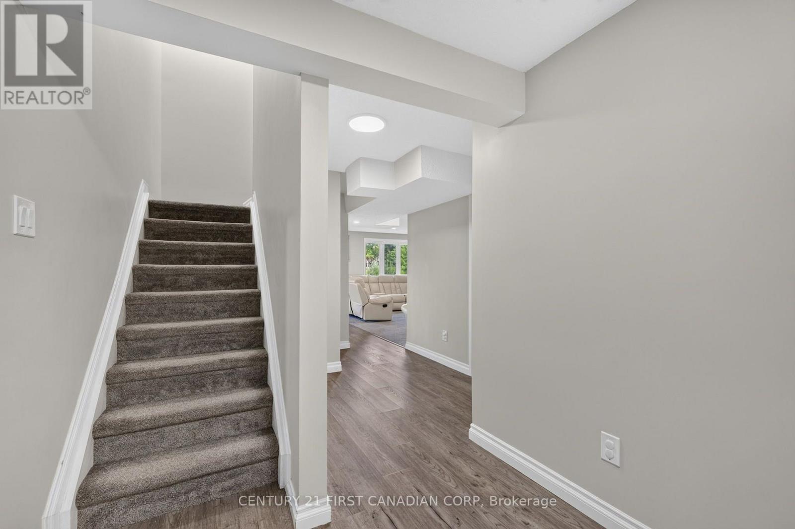 834 Talisman Crescent, London South, Ontario  N6K 0B6 - Photo 40 - X13636668