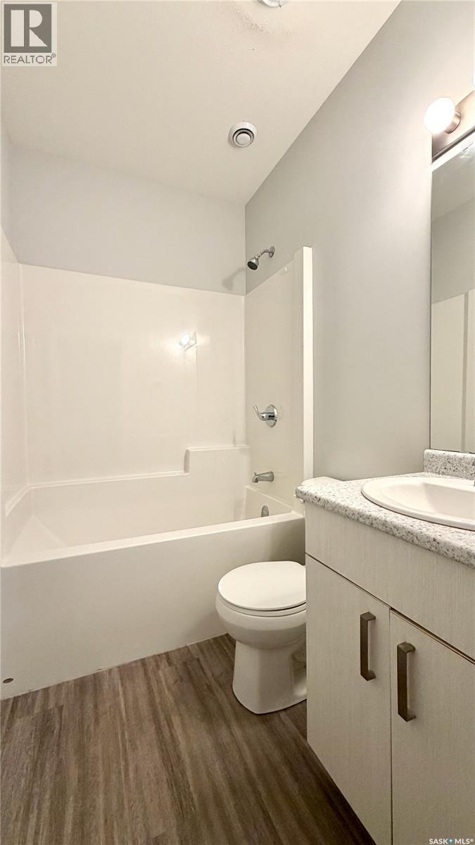 215 V Avenue N, Saskatoon, Saskatchewan  S7L 3E5 - Photo 31 - SK036552
