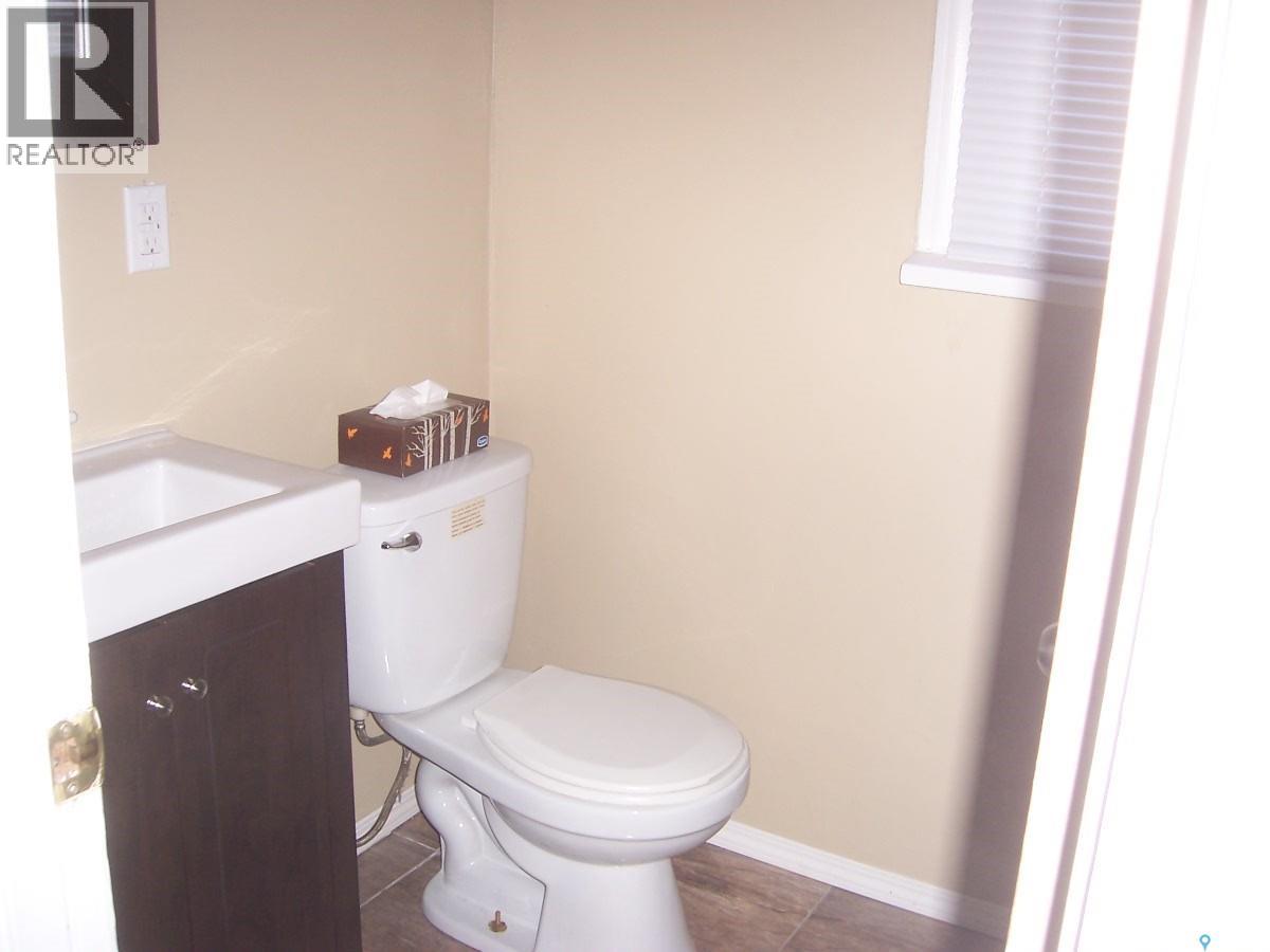 630 5th Avenue E, Prince Albert, Saskatchewan S6V 2H5 - Photo 7 - SK042132